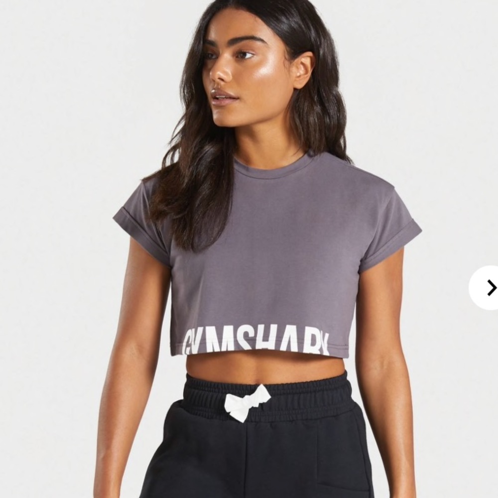purple/grey gymshark crop tee